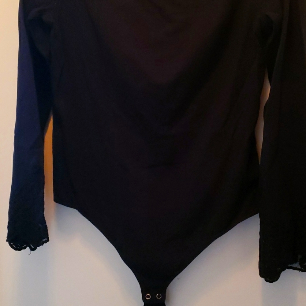 Express Black bodysuit Size L